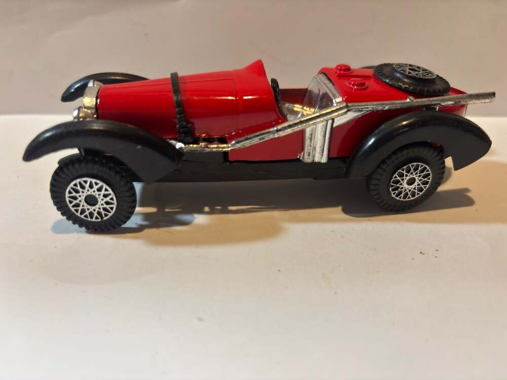 Vintage Red Roadster Diecast Toy Car No. S 817